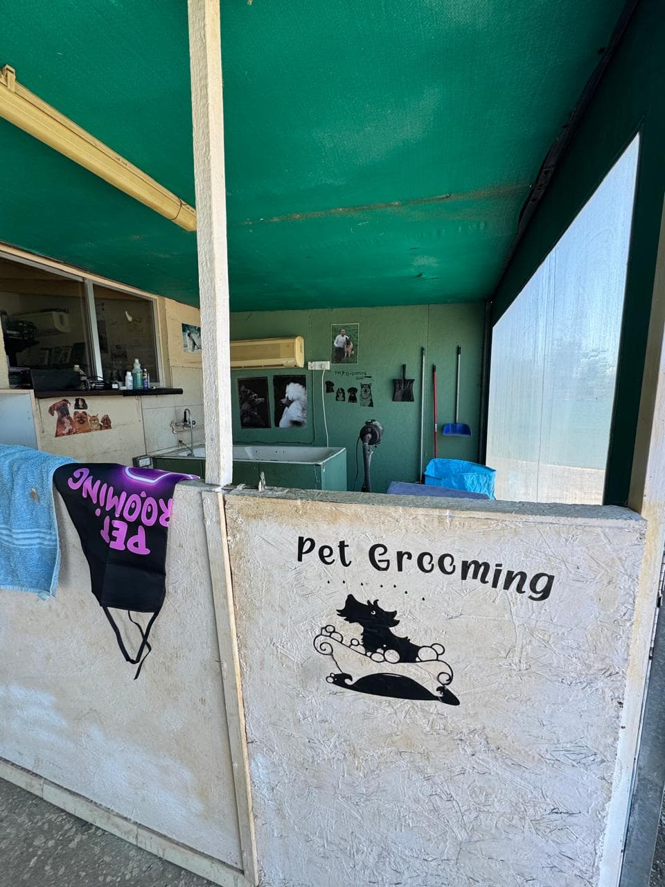 Professional dog grooming at Vico Kennel